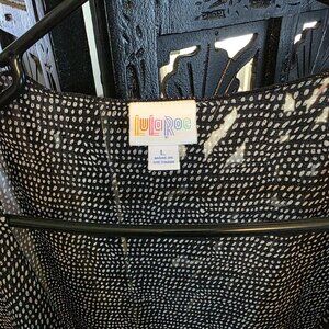 Lularoe L Monroe kimono style top